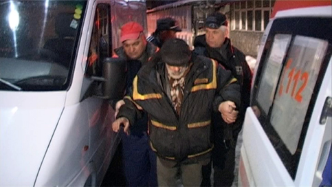 oameni ai strazii adunati de popitisti TARGOVISTE