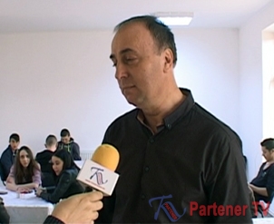 Vasile Roşu, pedagogul Liceului Tehnologic Voineşti.