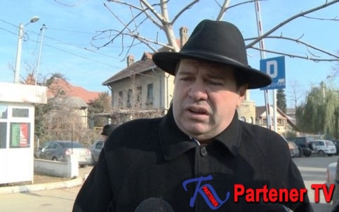 VIDEO. Cum sunt UMILIŢI locuitorii comunei Corbii Mari de PRIMAR
