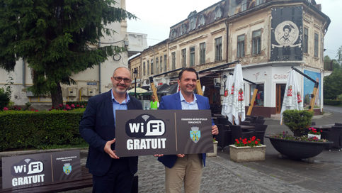 Internet gratuit în Parcul Mitropoliei, Parcul Chindia, Piaţa Revoluţiei, Piaţa Tricolorului şi pe Centrul Vechi