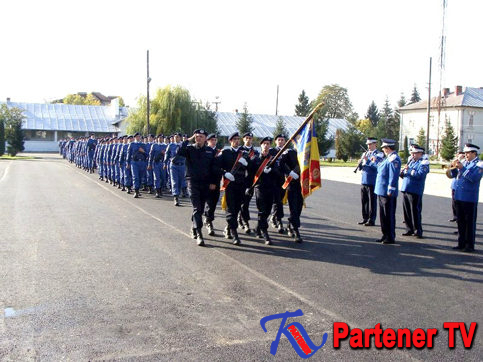 Patru tineri dâmbovițeni admiși la Școala de Subofițeri Jandarmi Drăgășani
