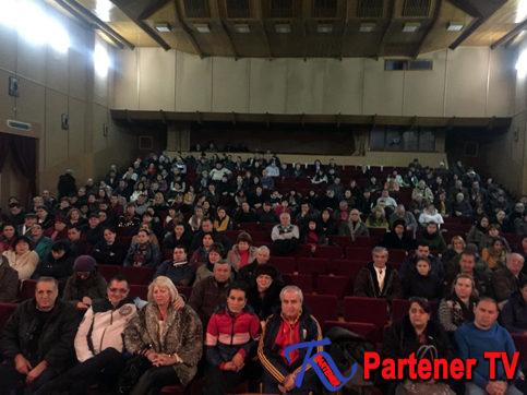PRU este primul partid care a făcut public numele celui pe care îl susţine pentru funcţia de prim-ministru, respectiv Victor Ponta