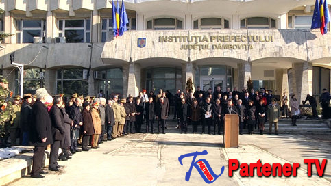 VIDEO. 24 ianuarie 2017 – Ziua Unirii sărbătorită în Piaţa Tricolorului din Târgovişte
