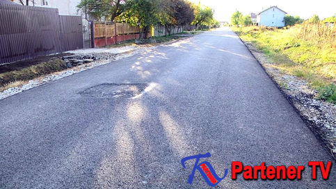 VIDEO. Au fost asfaltate străzile Soarelui, Prisecii, Câmpului şi Dâmboviţei, proiect realizat în asociere CLM Târgoviște și CJ Dâmbovița