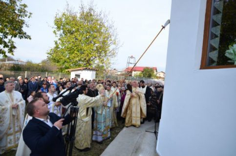 TÂRNOSIREA BISERICII PAROHIEI VLĂDENI II DIN ARHIEPISCOPIA TÂRGOVIȘTEI