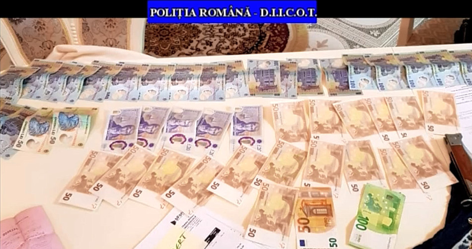La data de 08.07.2020, procurorii Direcției de Investigare a Infracțiunilor de Criminalitate Organizată și Terorism – Serviciul Teritorial Ploiești împreună cu ofițeri de poliție judiciară din cadrul BCCO Ploiești au efectuat un număr de 61 de percheziții domiciliare, pe raza municipiului București și a județelor Prahova, Dâmbovița, Ilfov, Teleorman, Giurgiu, Botoșani, Dolj și Constanța, într-o cauză vizând destructurarea unui grup infracțional organizat specializat în săvârșirea infracțiunilor de fals în înscrisuri, uz de fals, acces ilegal la un sistem informatic, fals informatic, luare de mită și dare de mită.