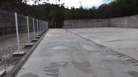 Comuna Moroeni beneficiază de investiţii prin proiectul "Controlul Integrat al Poluării cu Nutrienţi", alături de Șotânga și Mătăsaru. Astăzi, a fost dată în folosință platforma comunală pentru gunoiul de grajd din comuna dâmbovițeană Moroeni.