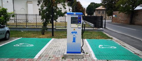 Târgoviște are patru stații electrice de reîncarcare pentru vehicule electrice şi electrice hibrid plug-in