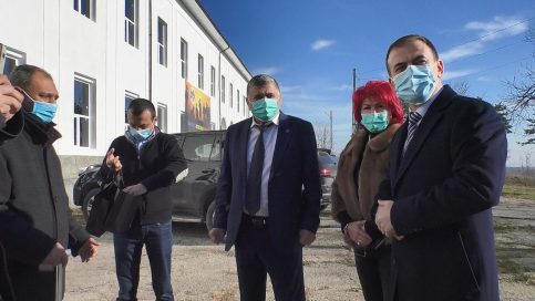 VIDEO. Senatorul Emanoil Savin s-a alăturat Asociației Militarilor Veterani și Veteranilor cu Dizabilități „Sfântul Mare Mucenic – Izvorâtorul de Mir” (AMVVD) în realizarea Centrului de Recuperare și Refacere pentru Veterani de la Mănăstirea Dealu