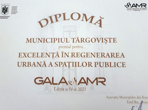 Municipiul Târgoviște a primit trofeul "Regenerare urbană a spațiilor publice", acordat de Asociația Municipiilor din România în cadrul Galei AMR 2021.