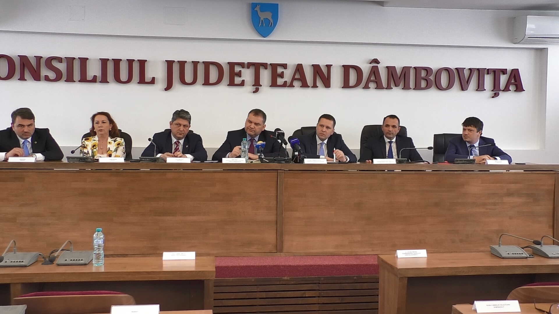 Ministrul Dezvoltării, Attila Cseke, întâlnire de lucru cu conducerea CJ Dâmbovița și cei 89 de primari