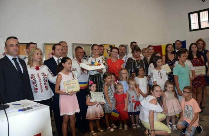 Ziua Românilor de Pretutindeni- La mulți ani, dragi români de pretutindeni!