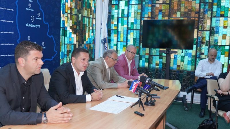 Președintele CJ Dâmbovița, Corneliu Ștefan a semnat contractele de asociere cu unitățile administrativ-teritoriale privind centurile ocolitoare ale municipiului Moreni și orașului Găești