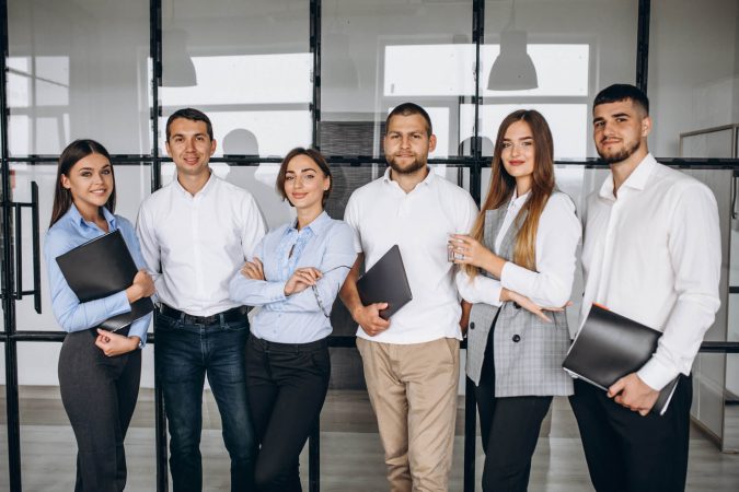 Cum se poate gestiona creșterea accelerată a echipei cu un program resurse umane?