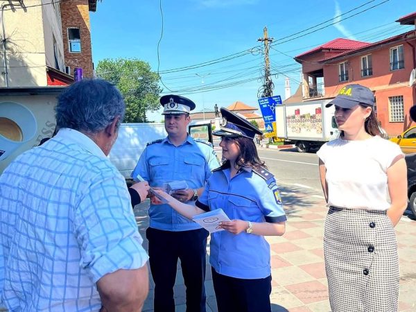 130 de jandarmi dâmbovițeni sunt zilnic în stradă, pentru a veghea la siguranța publică