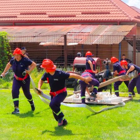 Competiția între Serviciile voluntare şi Serviciile private pentru situaţii de urgenţă