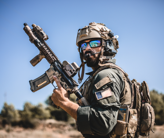 Cât de departe pot trage armele airsoft – sfaturi pentru o rază de acțiune maximă