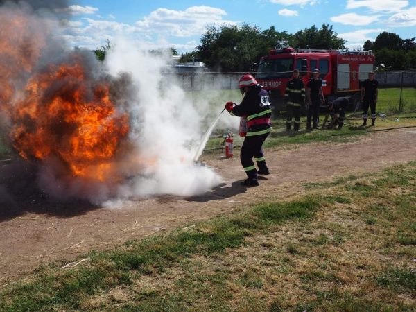 INCENDIU stins rapid SVSU Aninoasa