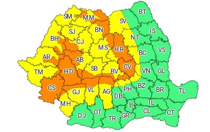 Val de căldură și furtuni, anunțul vine de la meteorologi