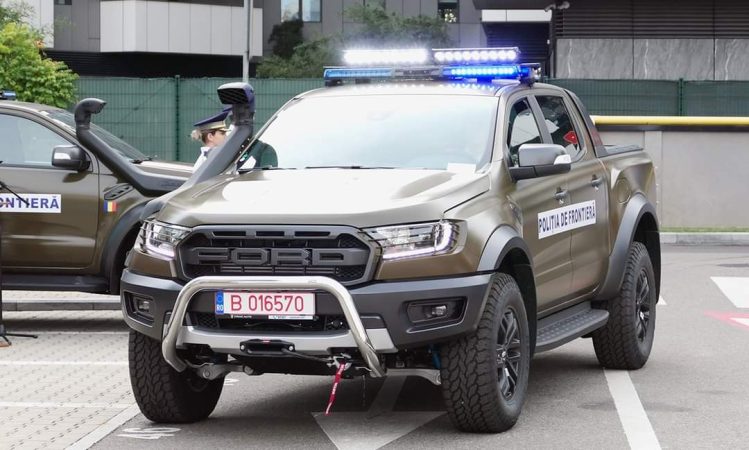 Autospeciale de patrulare 4×4 pentru teren dificil, achiziționate din fonduri europene nerambursabile pentru dotarea Poliţiei de Frontieră Române