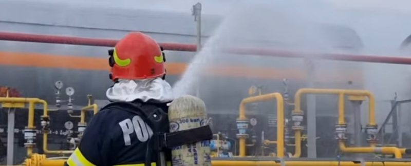 Scăpări de gaze combustibile, intoxicare a personalului de intervenție cu GPL și un incendiu violent, exercițiu de pregătire la un operator SEVESO