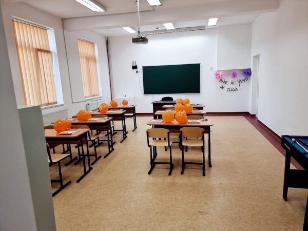 Scandalul burselor după ce elevii cu medii mari riscau să rămână fără recompense de la stat