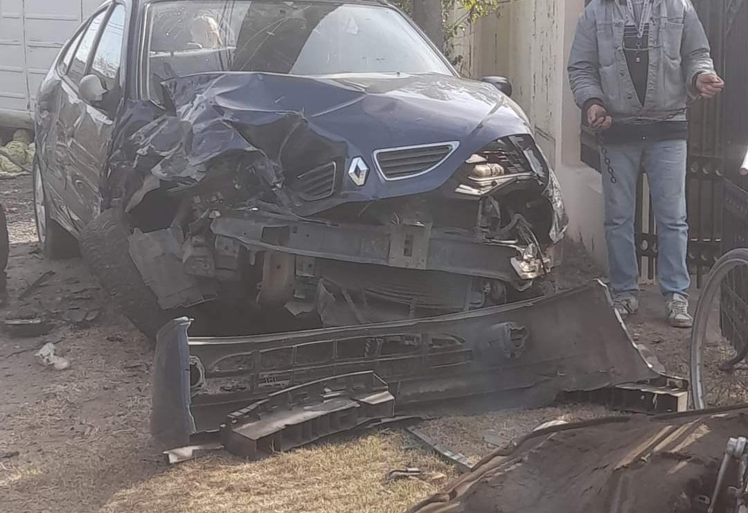 Accident pe DN 1 A Cornești,  coliziune între două autoturisme