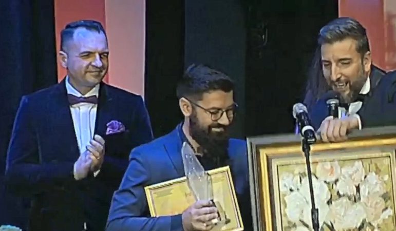 Trofeul „Crizantema de aur” 2022 a fost câștigat de Florian Popa, din Constanța, Secțiunea Interpretare. VIDEO