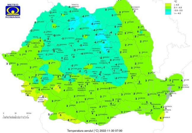 Vremea, ploi în regiunile joase și ninsori în zonele montane