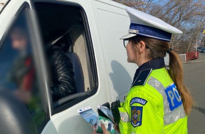 PESTE 1600 DE LOCURI SCOASE LA CONCURS ÎN ȘCOLILE DE POLIȚIE