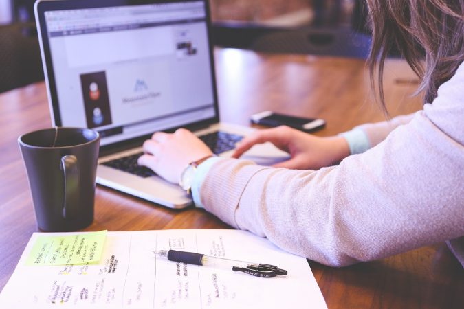 Fă un prim pas către o carieră de succes cu Profa de Conta