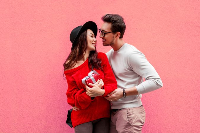 De Valentine’s Day surprinde-ti partenera cu cele mai frumoase cadouri!