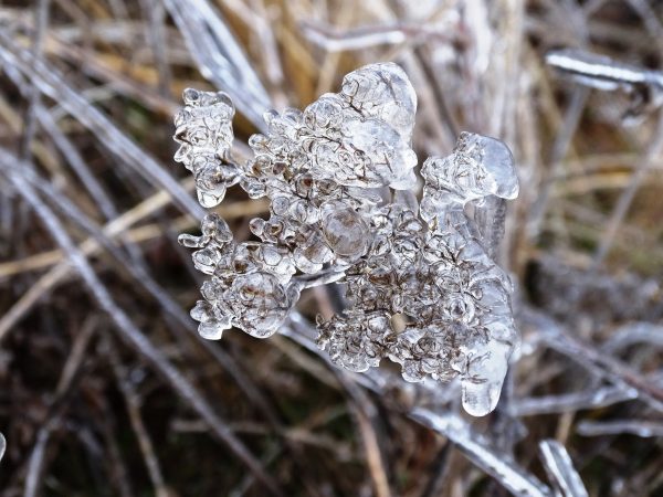 Atenționare nowcasting -COD GALBEN de burniţă și polei