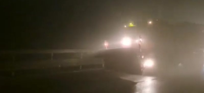 Ceața, poleiul și burnița, inamici în trafic