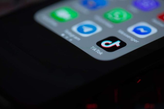 DECIZIE de ULTIMĂ ORĂ privind utilizarea aplicației TikTok