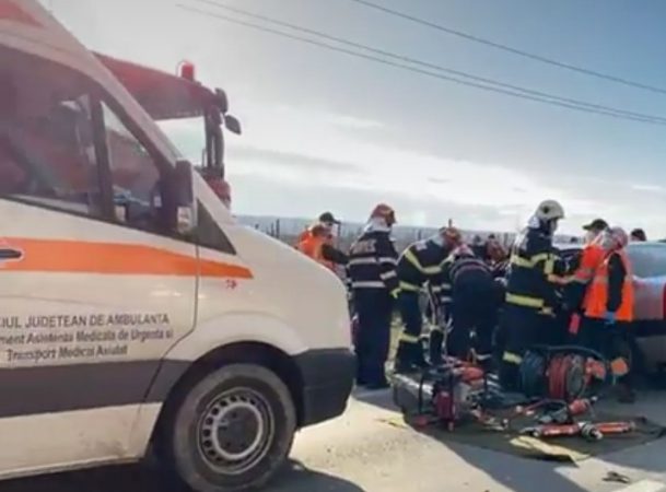 Accident rutier cu trei victime pe DN 72 Malu cu Flori