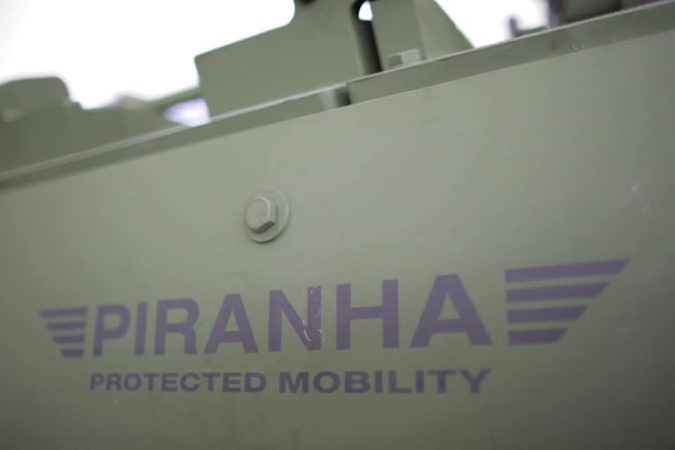 150 de blindate Piranha de ultimă generație ar putea intra în dotarea Armatei Române
