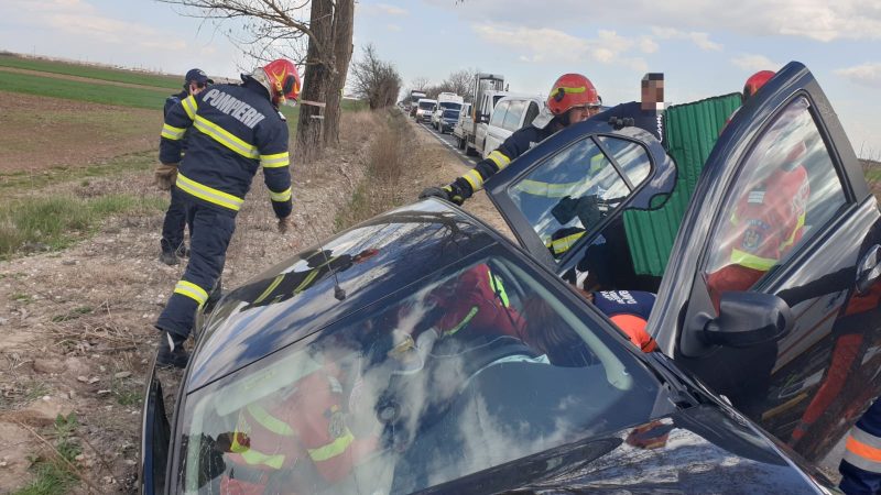 Accident grav pe DJ 711 Comișani