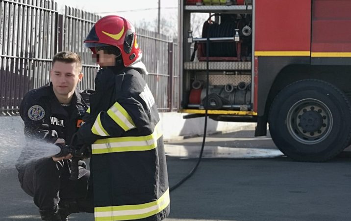 ”Școala Altfel” la ISU Dâmbovița