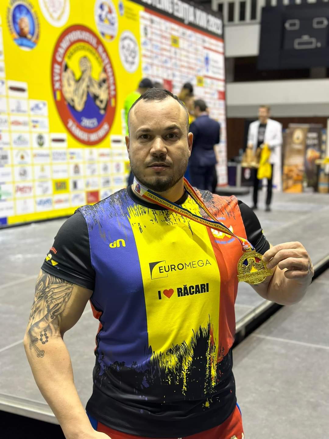 Răcăreanul Sergiu Țecu, CAMPION NAȚIONAL- brațul stâng, la  Campionatul Național de Skandenberg-Armwrestling 2023
