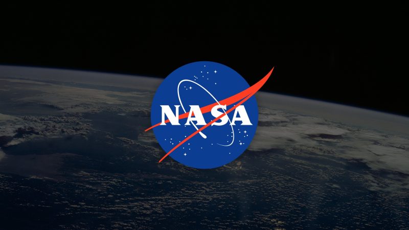 Un asteroid va trece duminică, pe lângă Pământ