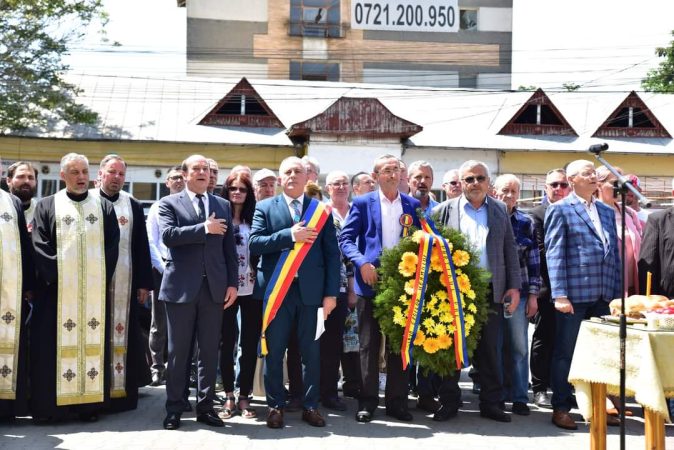 Ziua Eroilor și Înălțarea Domnului, marcate cum se cuvine de administrația locală de la Găești