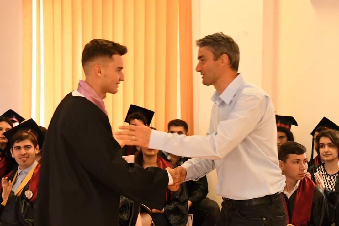 Clopoțelul va suna ultima dată pentru elevii de clasa a XII-a de la Liceul Teoretic Răcari