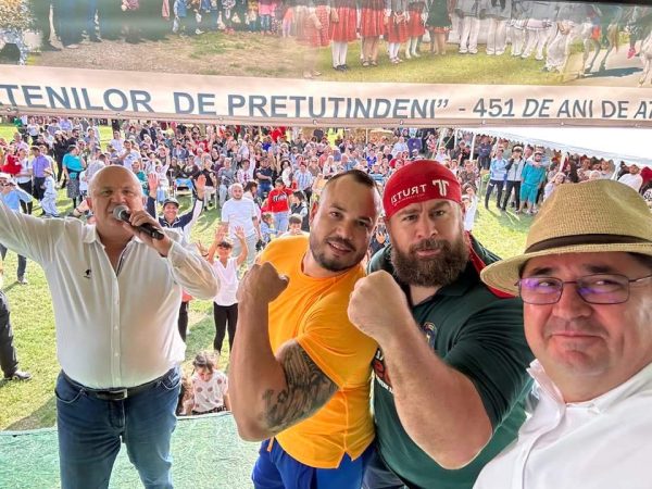ZIUA GHIMPĂȚENILOR DE PRETUTINDENI, 451 de ani de la prima atestare documentară a localității