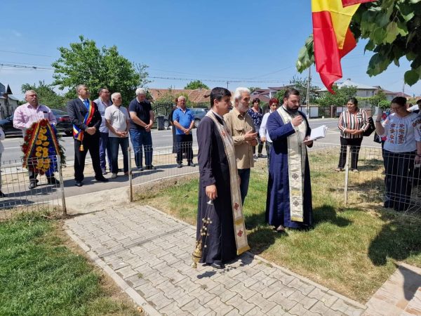 Primăria comunei Niculești a comemorat ostașii căzuți pe câmpurile de luptă pentru apărarea patriei