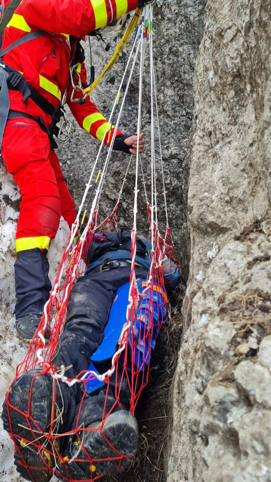 Acțiune de salvare în plină desfășurare pe Valea Caraimanului