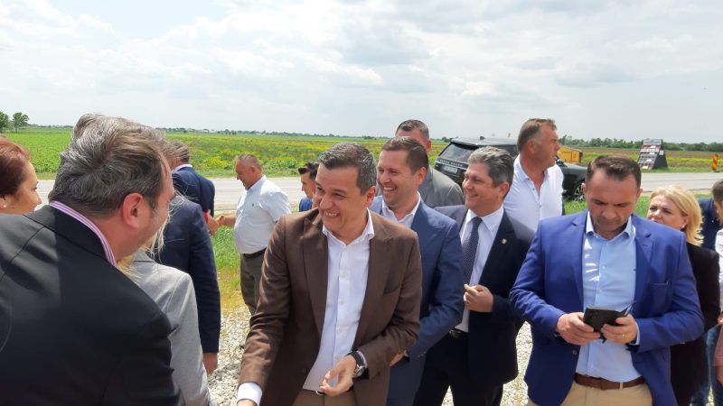 Au început lucrările de modernizare la DN 7 Bâldana–Titu, ministrul Sorin Grindeanu a făcut o vizită pe șantier. VIDEO