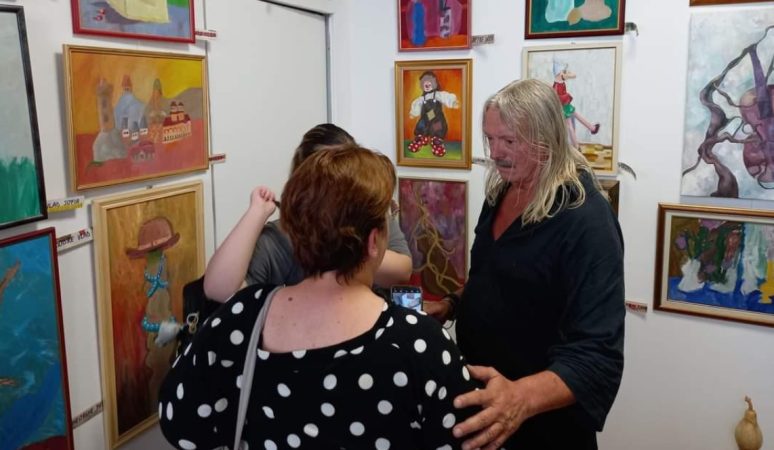 Vernisajul expoziției clasei de Pictură, Artă Modernă și Grafică, a Școlii Populare de Arte „Octav Enigărescu”