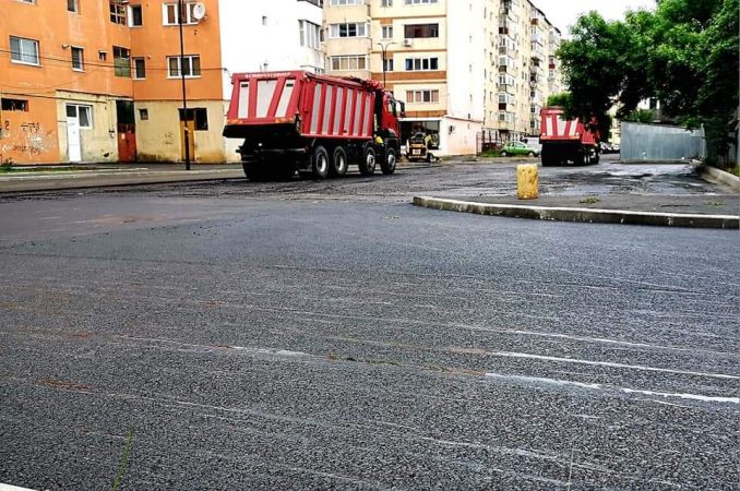 Se lucrează în ritm susținut la reabilitarea infrastructurii stradale târgoviștene