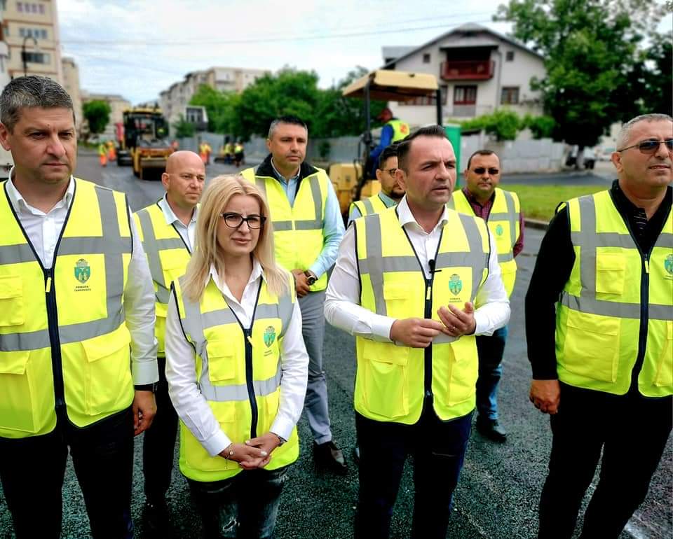 Se lucrează în ritm susținut  la reabilitarea infrastructurii stradale târgoviștene